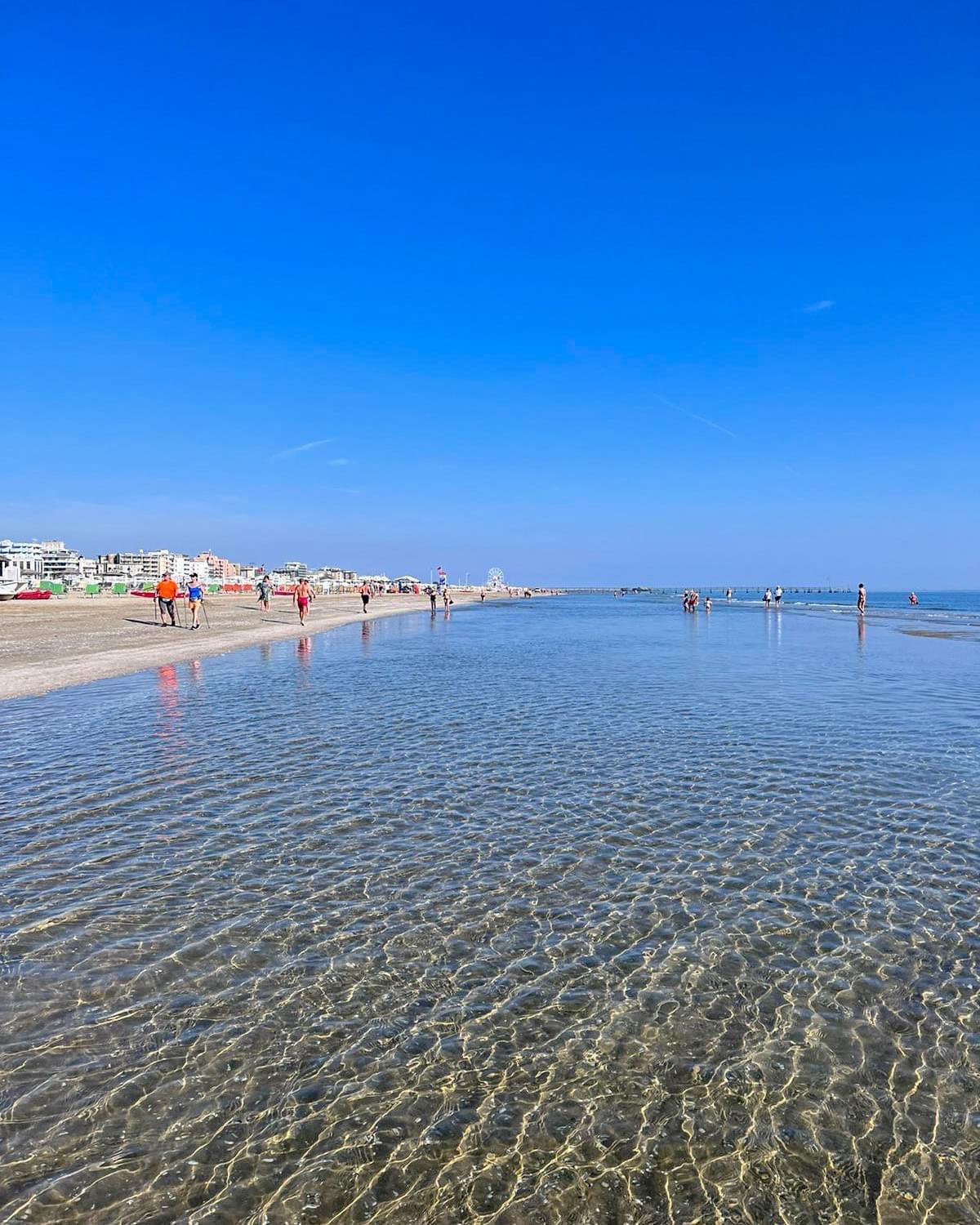 Appartamento Con Posto Auto Privato A Marina Centro Mare Rimini Exterior photo
